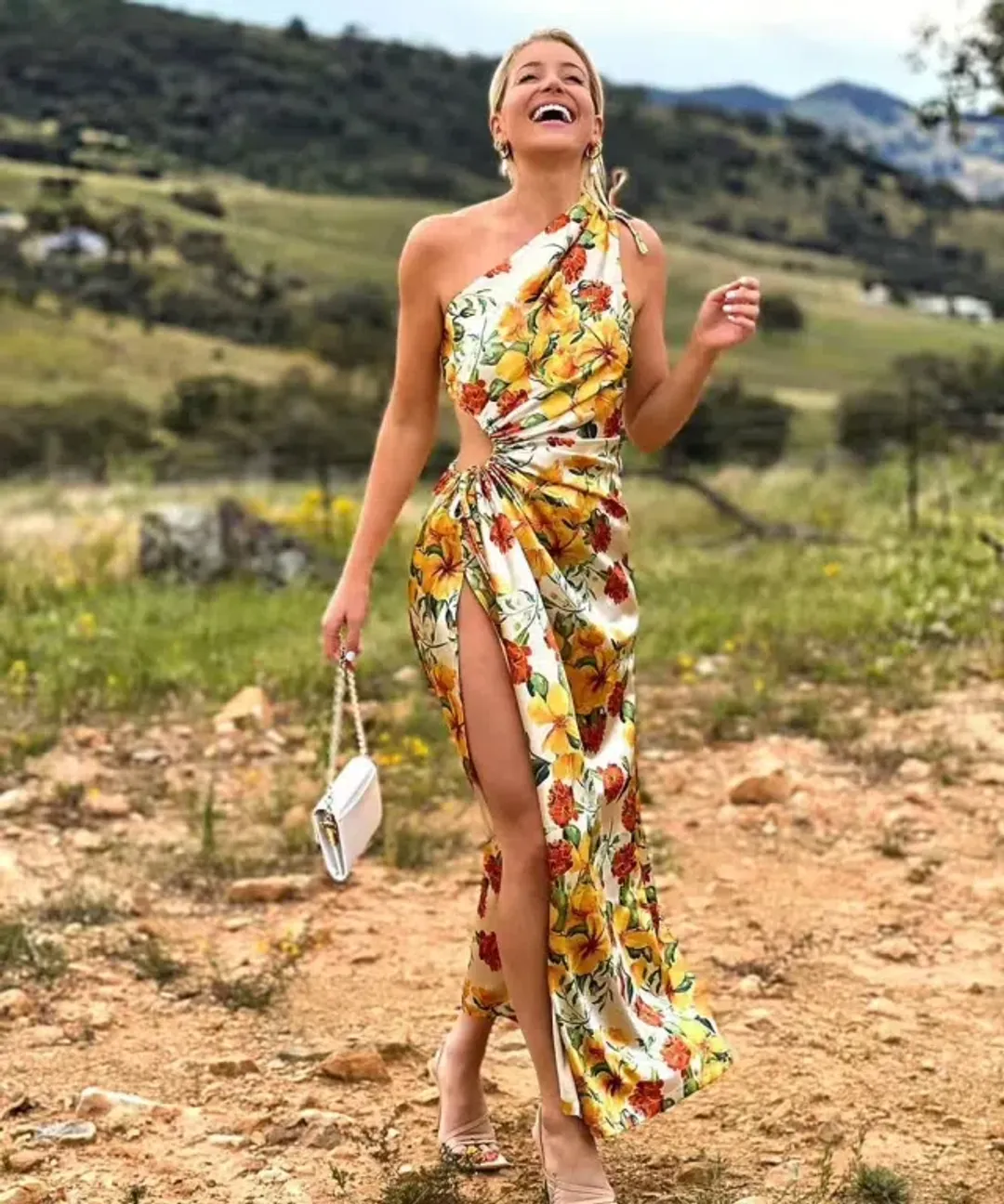 Sonya Moda Nour Yarden Dress Floral Size 8 for rent on The Volte - main image