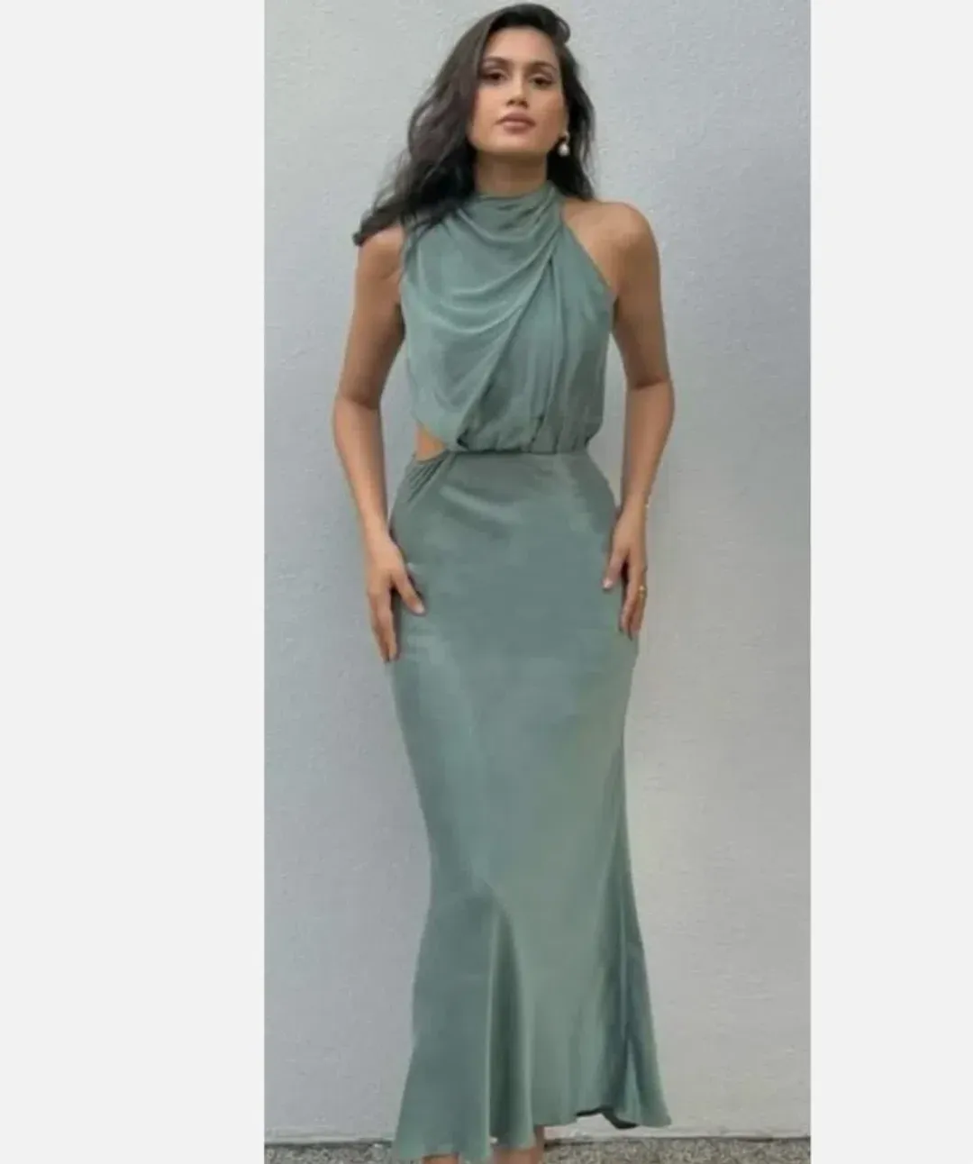 Sheike Maxi Dress Green Size AU 8 for rent on The Volte - main image