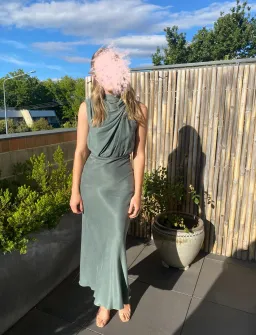 Sheike Maxi Dress Green Size AU 8 for rent on The Volte - image 2