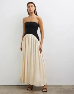 Minima Esenciales Karis Drop Waist Maxi Dress in Black/Cream Size AU 12 for rent on The Volte - image 1