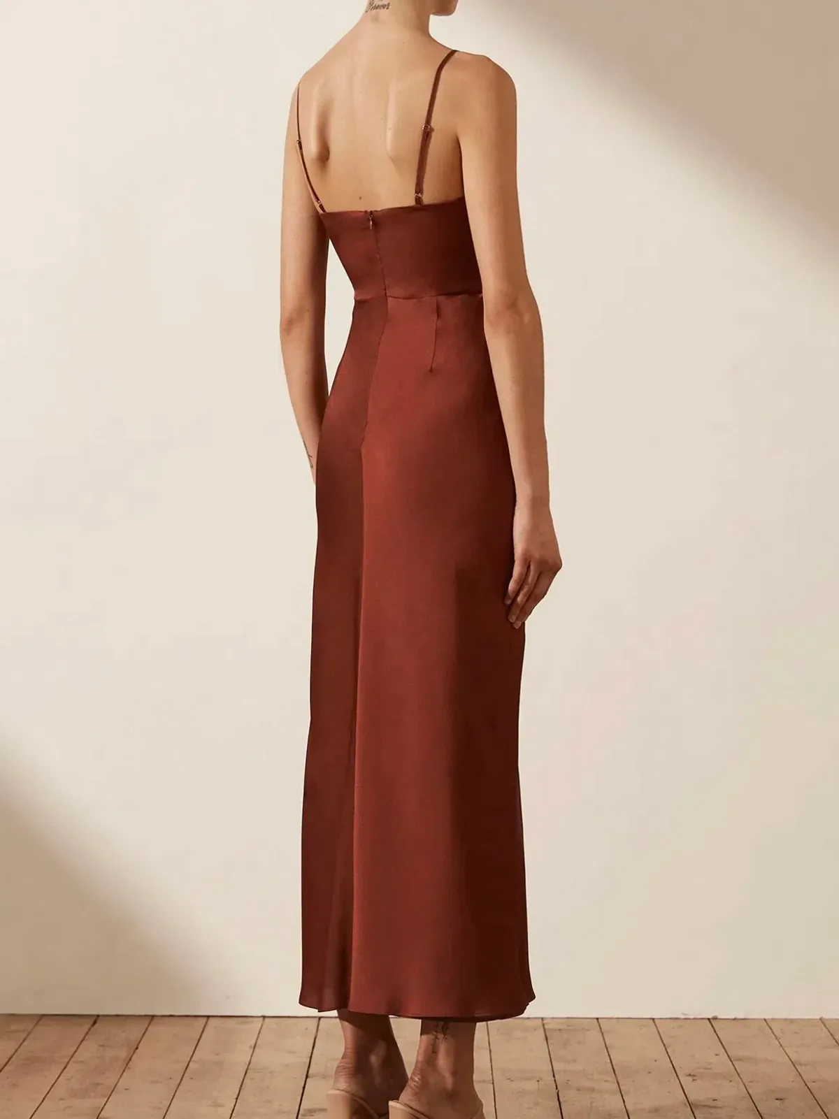 Shona Joy Luxe Twist Front Sleeveless Midi Dress Sangria Size 12 - Image 3