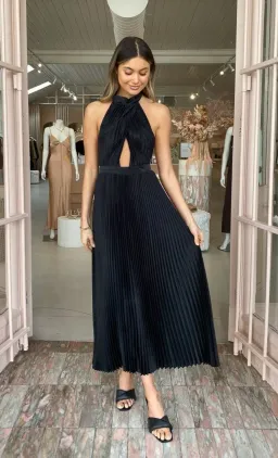 L'idee Renaissance Gown In Noir Size AU 10 for rent on The Volte - image 1