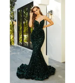 Portia and Scarlett PS21208 Emerald Size 6 for rent on The Volte - image 1