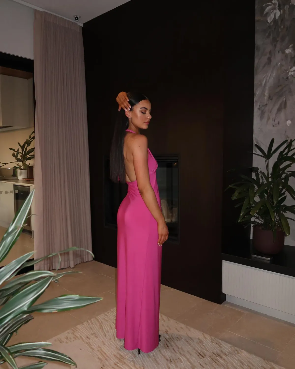 With Harper Lu Halter Maxi Dress in Fuchsia Size XS (AU 6) - Image 5