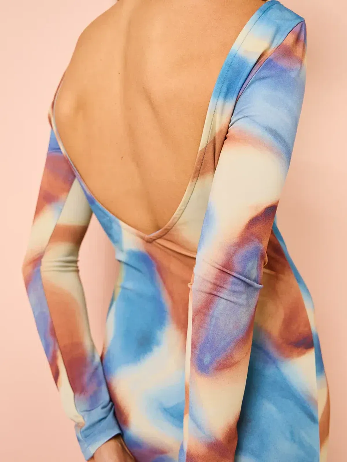 Issy Long Sleeve Maxi Dress In Blue Marble Size 12 - Image 4