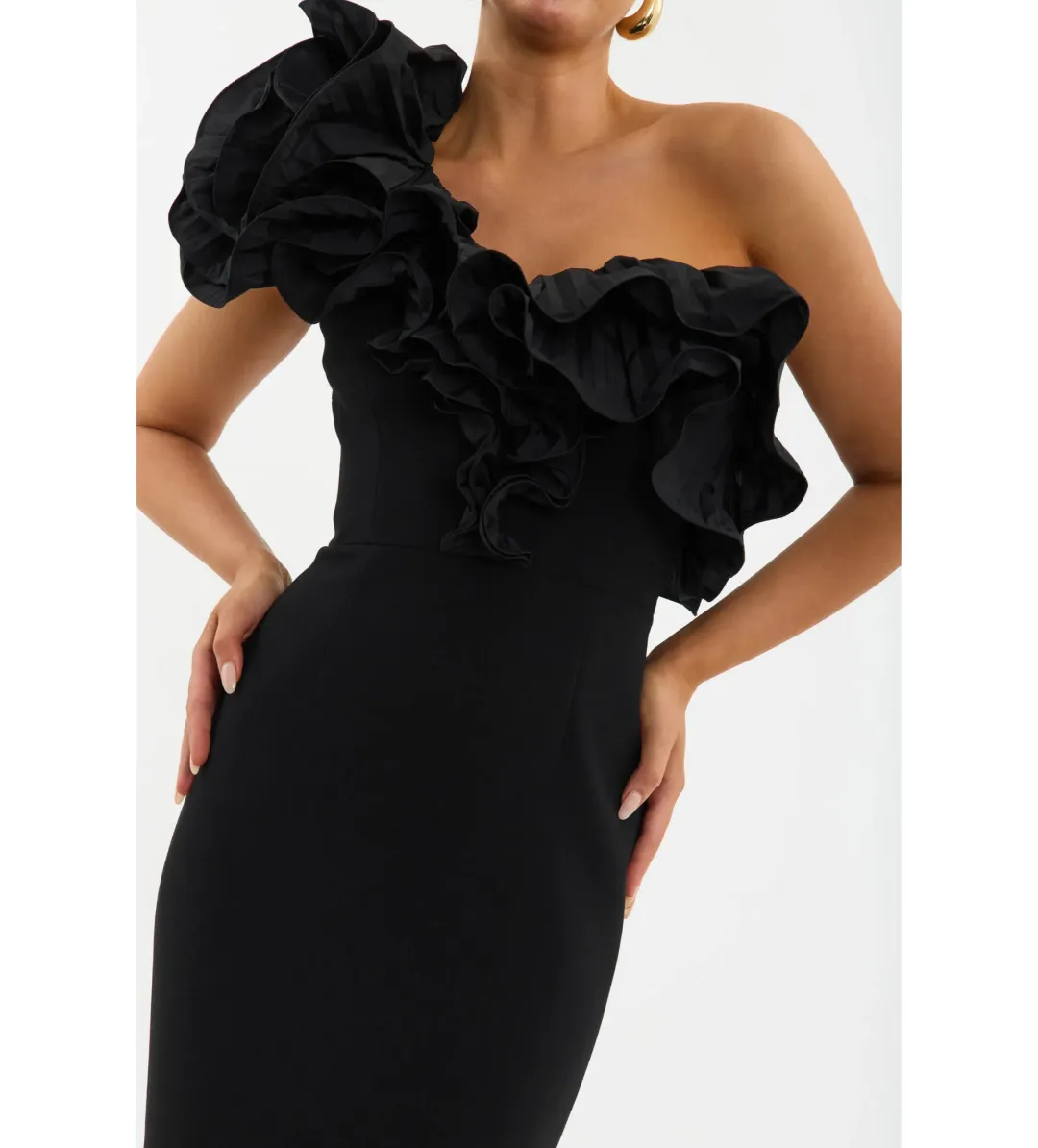 Rebecca Vallance Ella Gown Black Size 6 for rent on The Volte - main image
