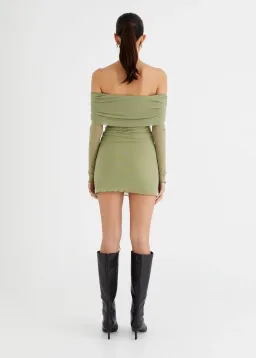 Benni Yasmin Off Shoulder Mini Dress Pistachio Green Size 12 for rent on The Volte - image 2