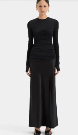 Sir Alessia Draped Gown Size 3 (12) for rent on The Volte - image 4
