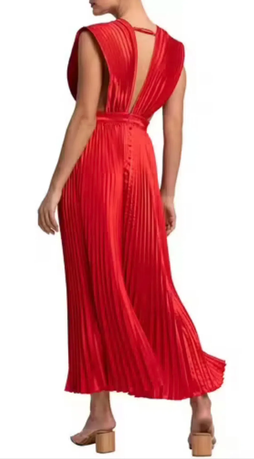 L'idee Gala Gown Red Size 6 for rent on The Volte - main image
