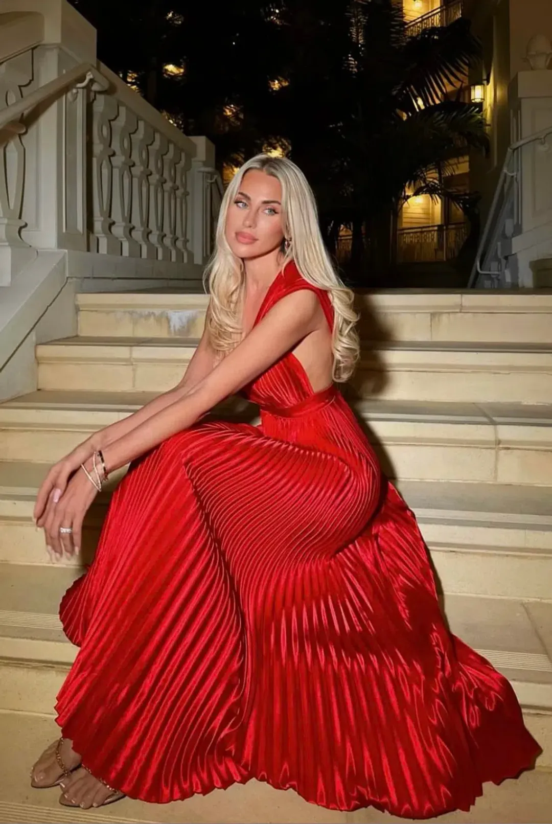 L'idee Gala Gown Red Size 6 for rent on The Volte - main image