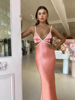 Bec & Bridge Veronique Maxi Dress Coral Size 10 for rent on The Volte - image 2