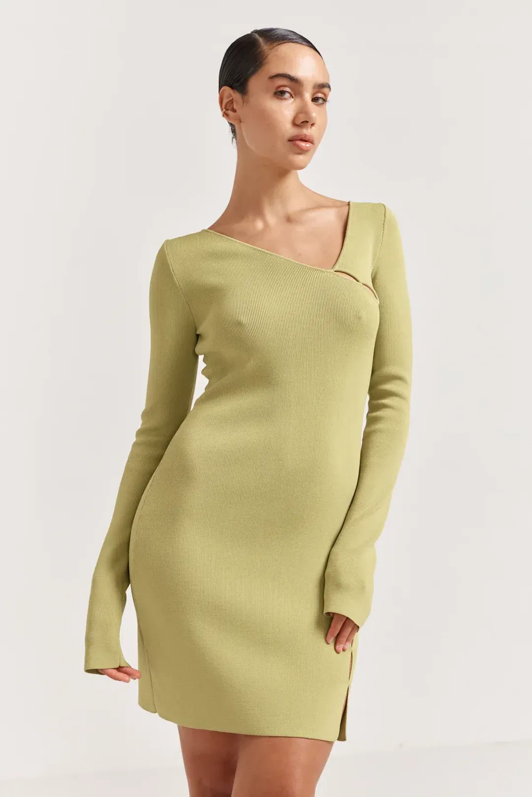 Henne Baronia Mini Dress Green Size 10 for rent on The Volte - main image