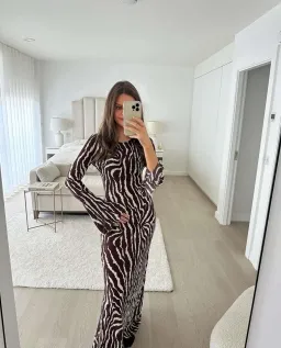 Realisation Par The Gia Maxi Dress Animal Print Size 10 for rent on The Volte - image 7