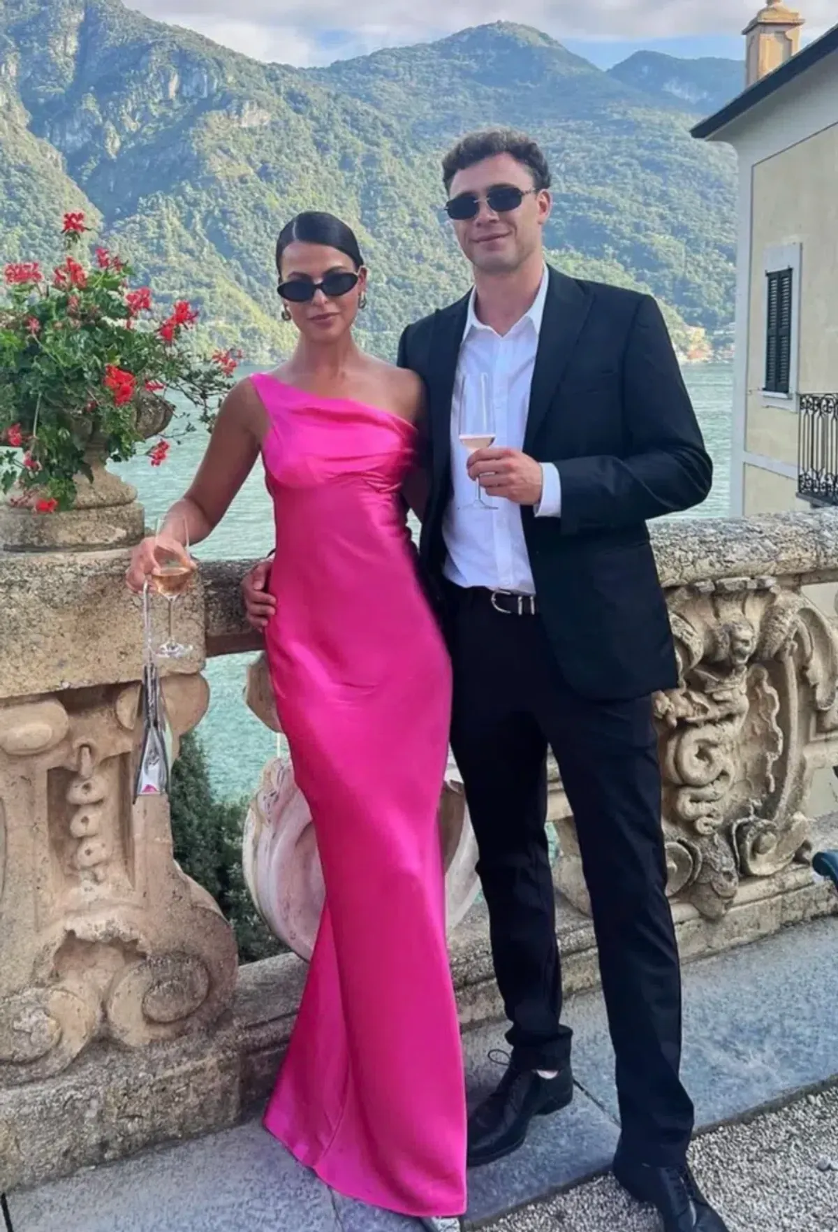 Natalie Rolt Monika Gown Neon Pink Size 8 - Image 2