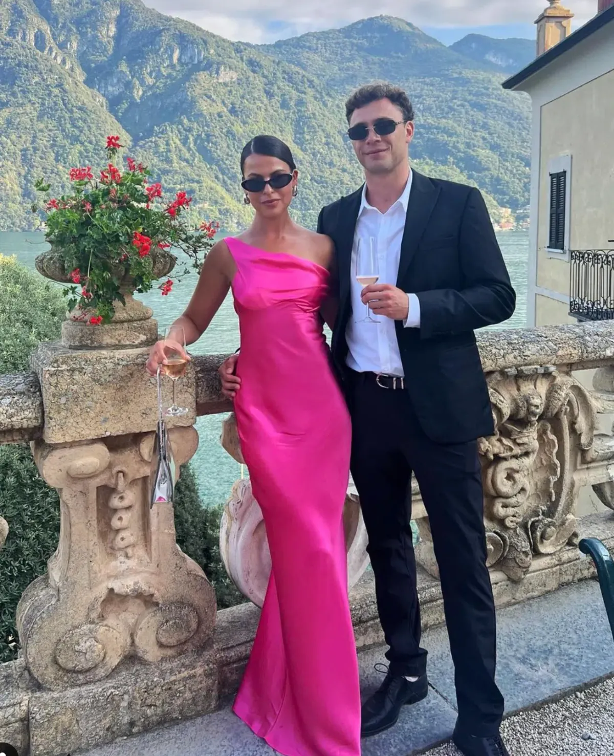 Natalie Rolt Monika Gown Neon Pink Size 8 - Image 9