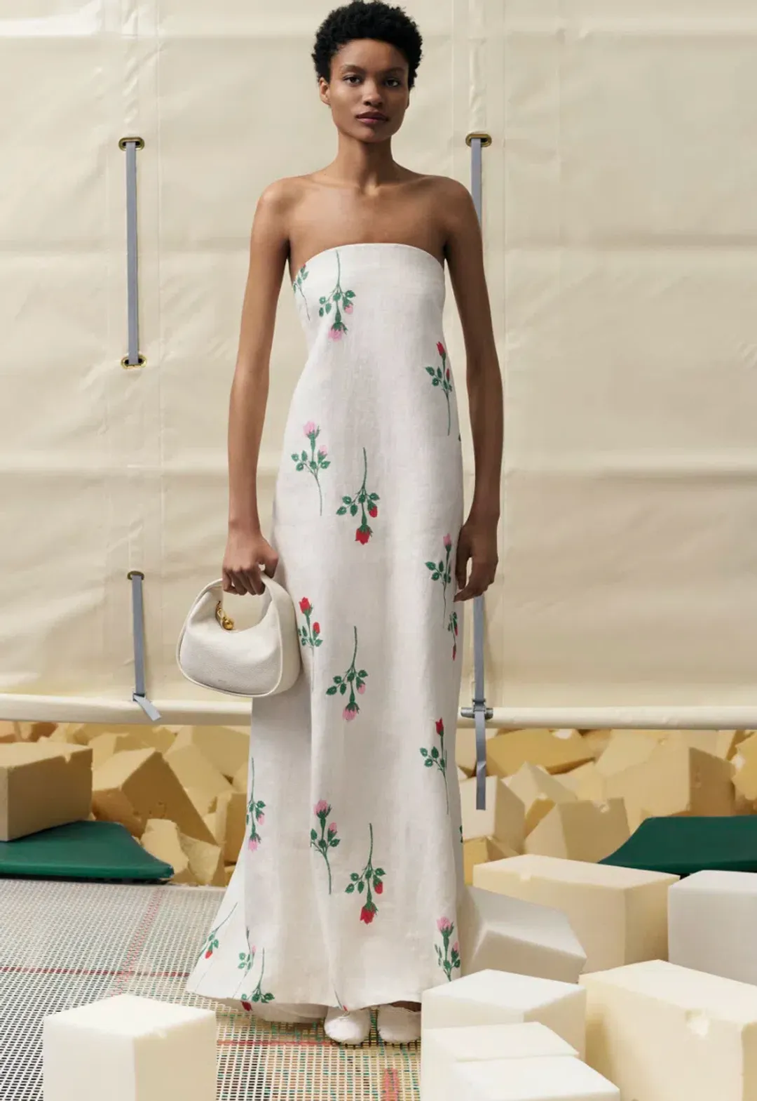 Oroton Rosebud Gown Antique White Size 8 for rent on The Volte - main image