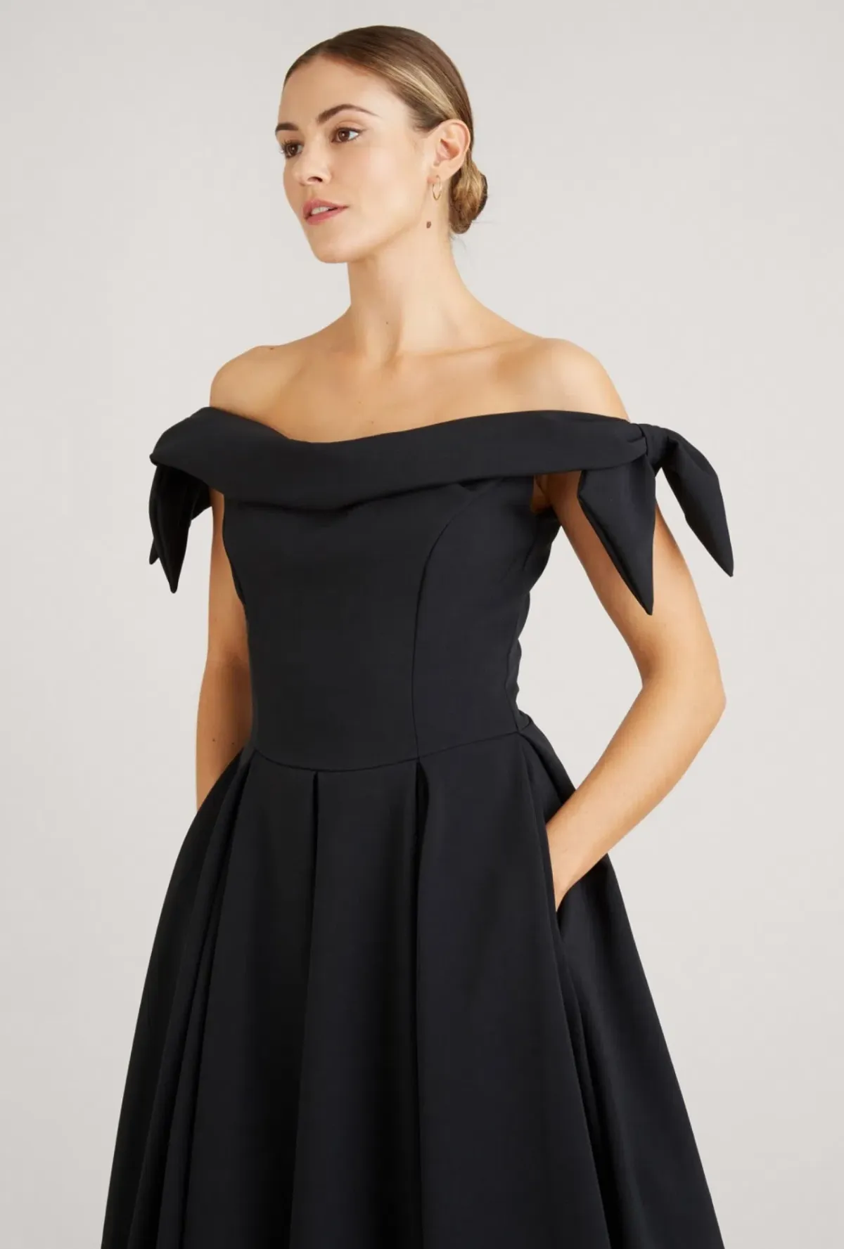 Tilly Prom Dress Black Size AU 6 - Image 2
