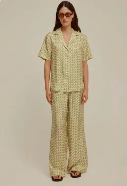 Venroy Silk Short Sleeve & Pant Set Peach Whip V Monogram Size XS/Au 6 for rent on The Volte - image 1