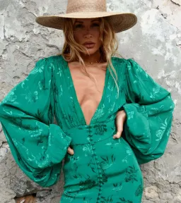 Rat and Boa Isabella Dress Green Size 6 for rent on The Volte - image 2