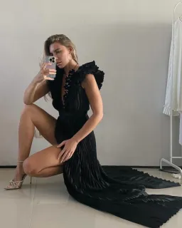 L'Idee Tuileries Split Gown in Noir Size 8 for rent on The Volte - image 4