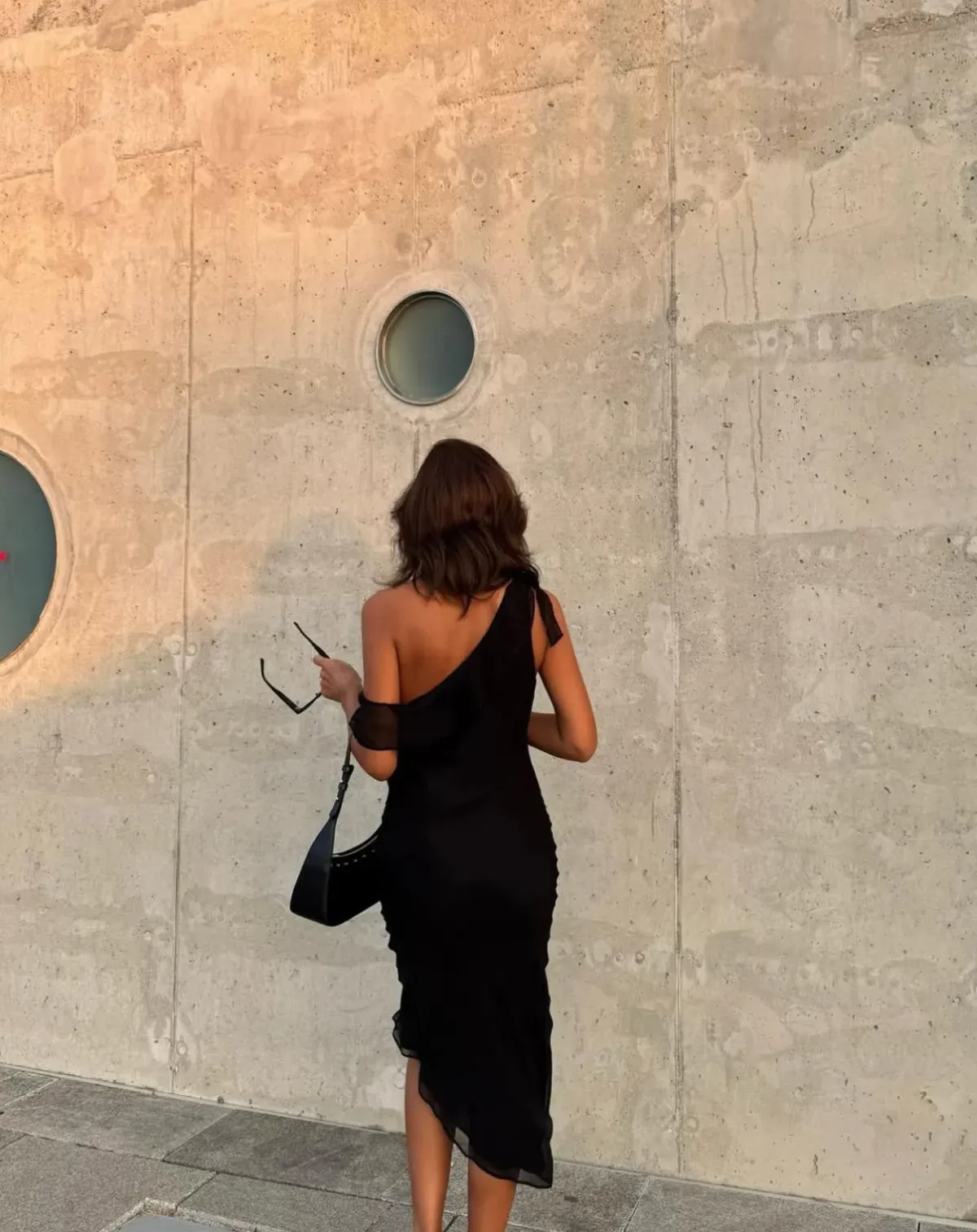 Realisation Par Carrie Midi Dress Black Size 8 - Image 3