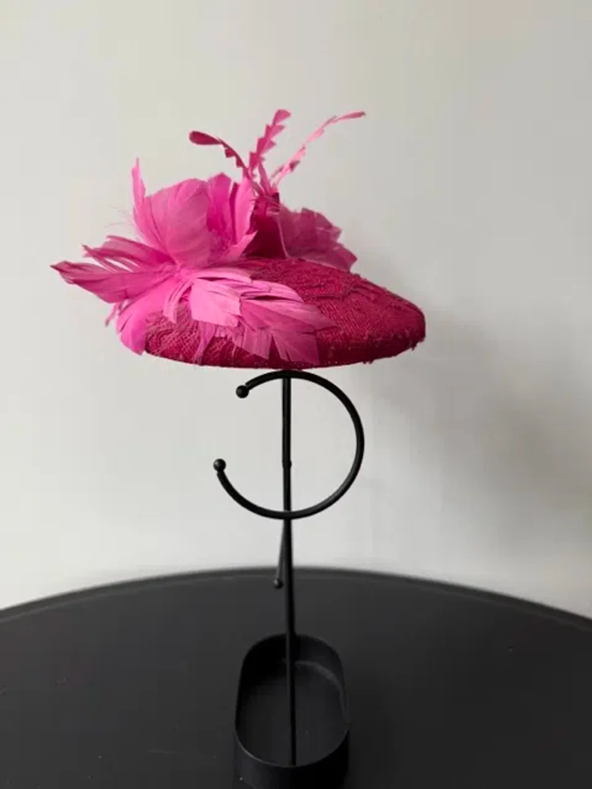 Gregory Ladner Headpiece with Feather Embellishment Pink One Size - Image 2