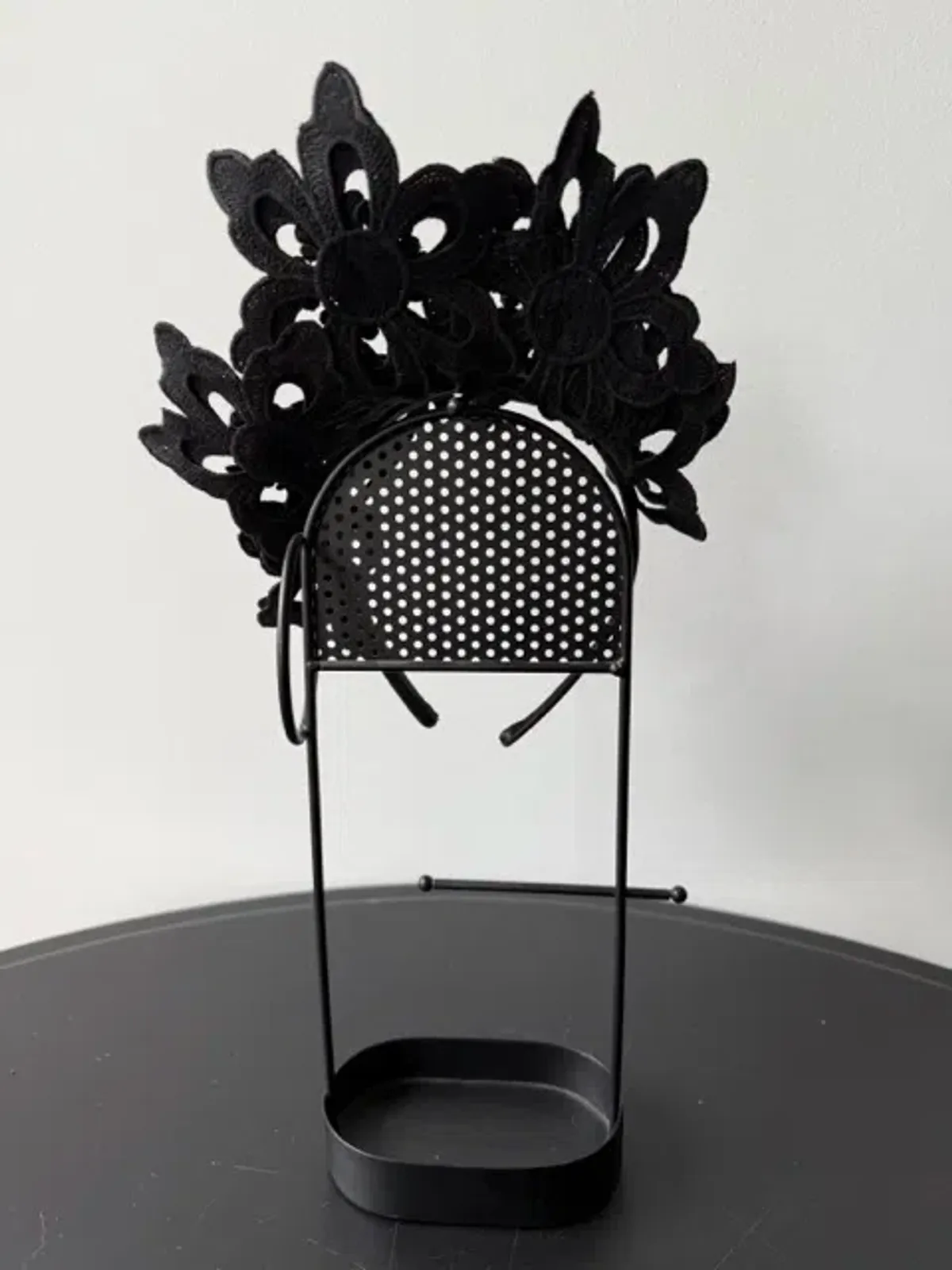 Olga Berg Lace Fascinator Black One Size - Image 3
