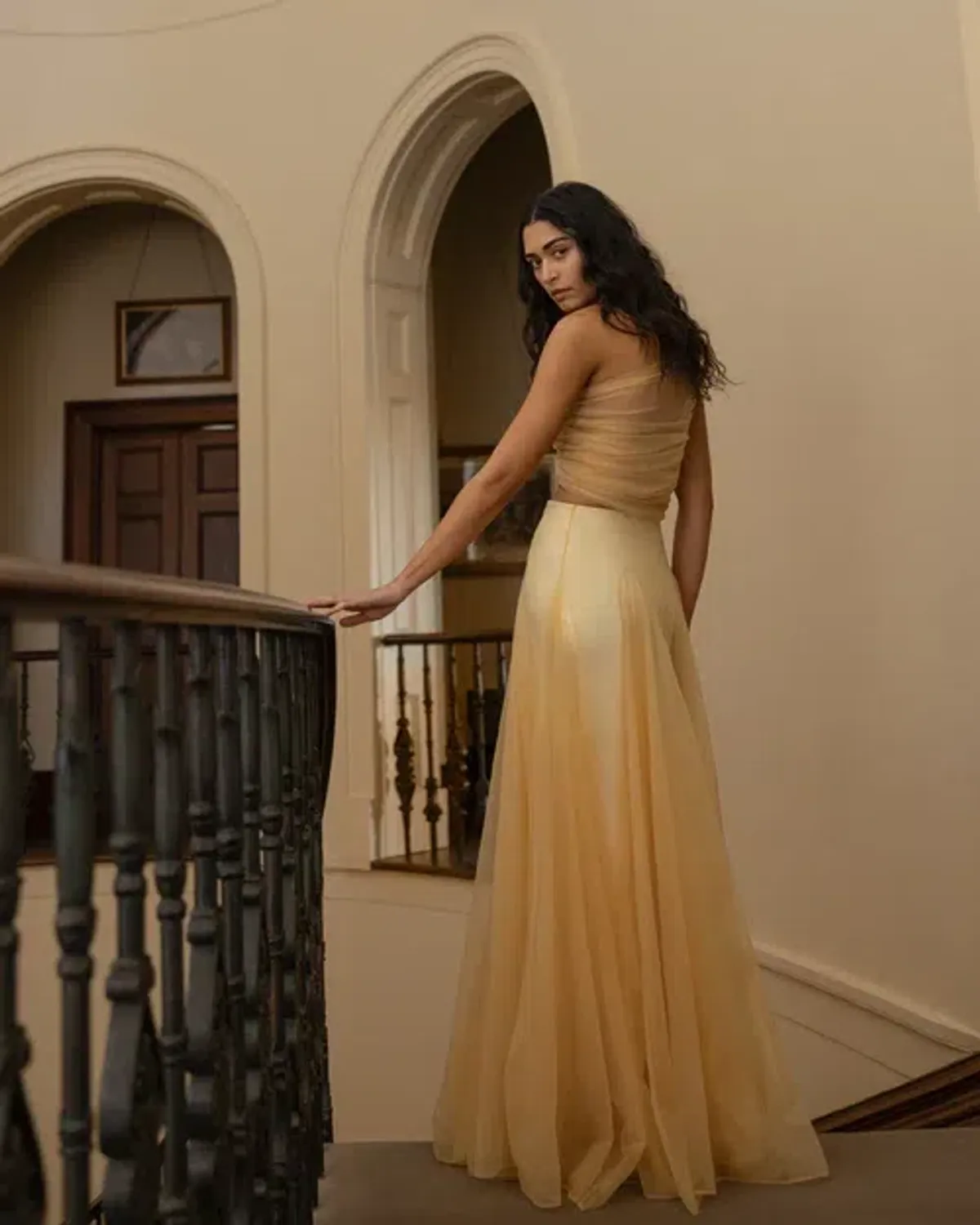 Arcina Ori Violetta Set Champagne Size AU 8 - Image 4