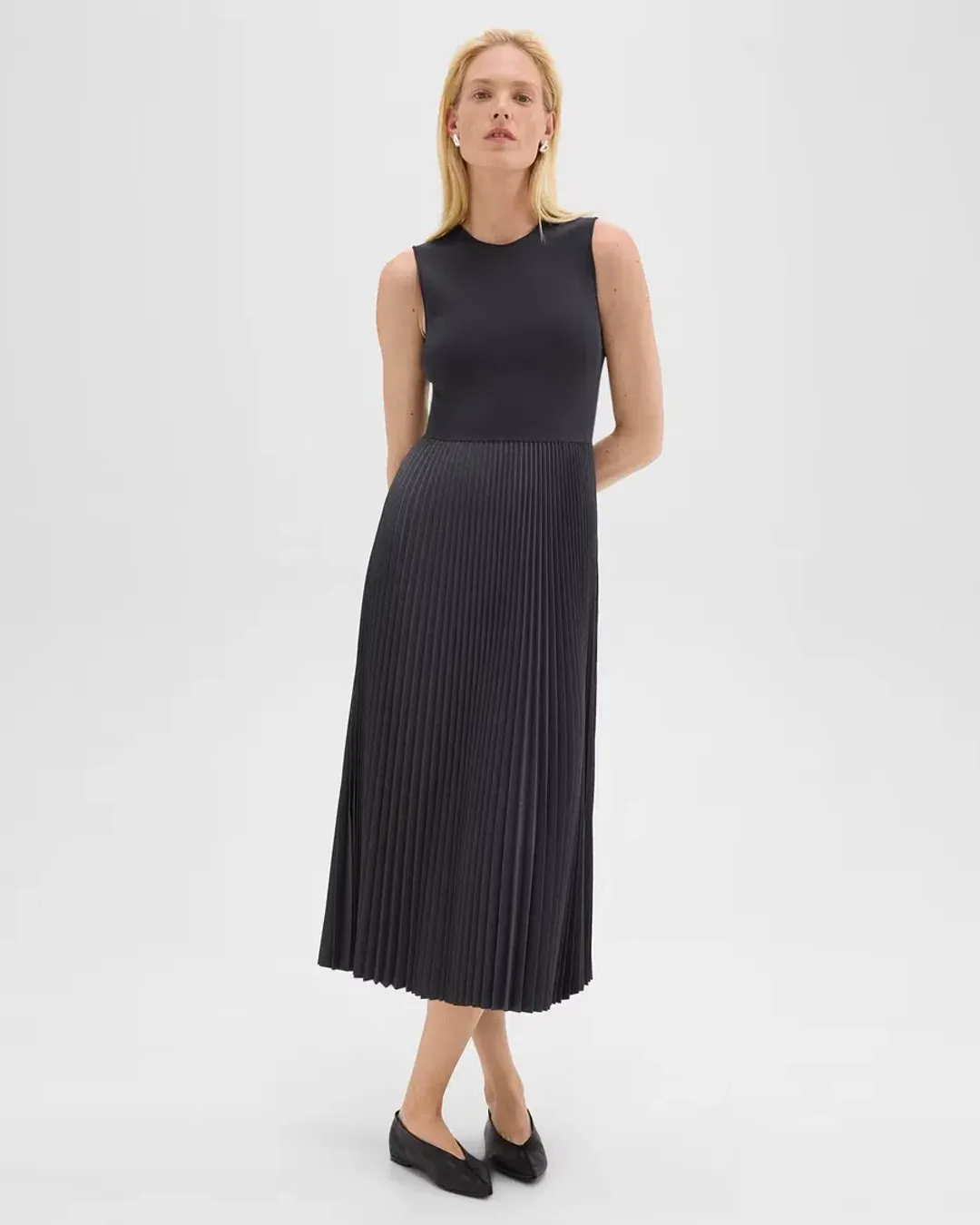 Theory Pleated Combo Dress in Stretch Wool-Blend Navy Size 6 for rent on The Volte - main image