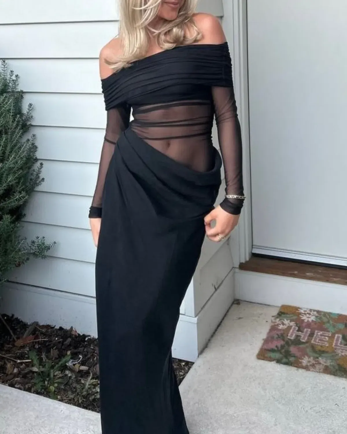 Benni Yasmin Off-Shoulder Maxi Dress Black Size 8 - Image 4