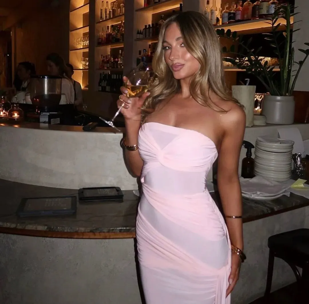 Natalie Rolt Miranda Gown Pink Size 8 for rent on The Volte - main image