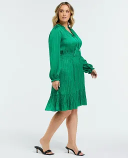 Estelle Clothing Nina Shirred Dress Green Size AU 20 for rent on The Volte - image 4