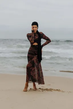 Pasduchas Rosetta Hourglass Midi Dress Dark Floral Szie 6 for rent on The Volte - image 1