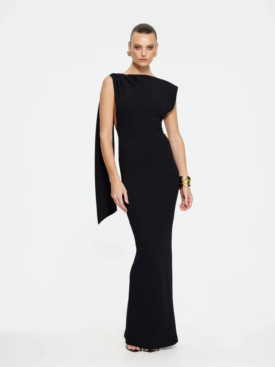 Effie Kats Audrey Gown Black Size M / AU 10 for rent on The Volte - main image