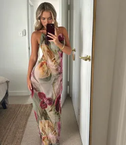 Jaded London Dahlia Dress Multi Size S/Au 8 for rent on The Volte - image 3