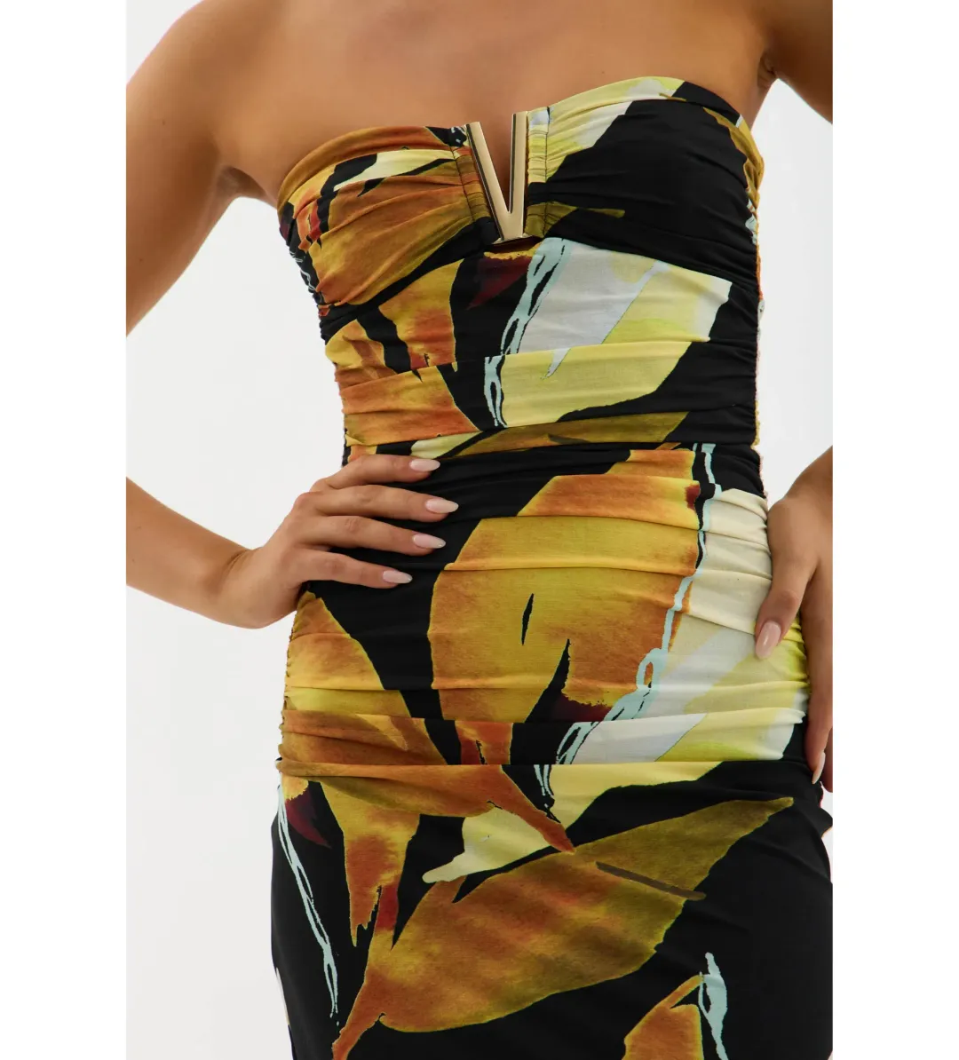 Rebecca Vallance Petals Of Paradise Gown Maxi Dress Print Size AU 8 for rent on The Volte - main image