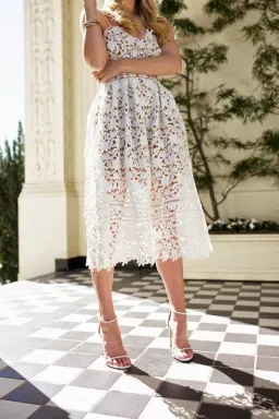 Self-portrait Azalea Guipure Lace Dress White Size AU 8 for rent on The Volte - image 6