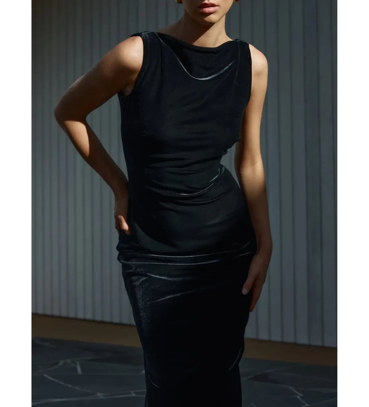 Effie Kats Verona Gown Black Velvet Size AU 6 - Image 2