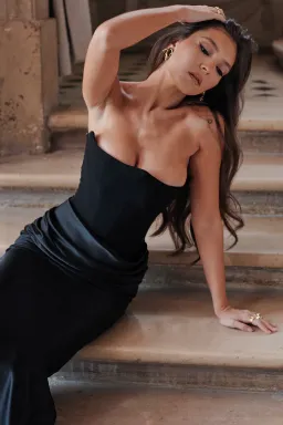 House of CB Persephone Strapless Corset Dress Black Size L / AU 12 for rent on The Volte - image 5