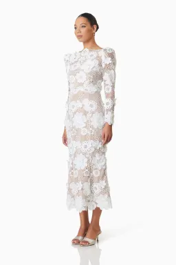 Elliatt Autumn Long Sleeve Midi Dress in White Size 10 for rent on The Volte - image 2