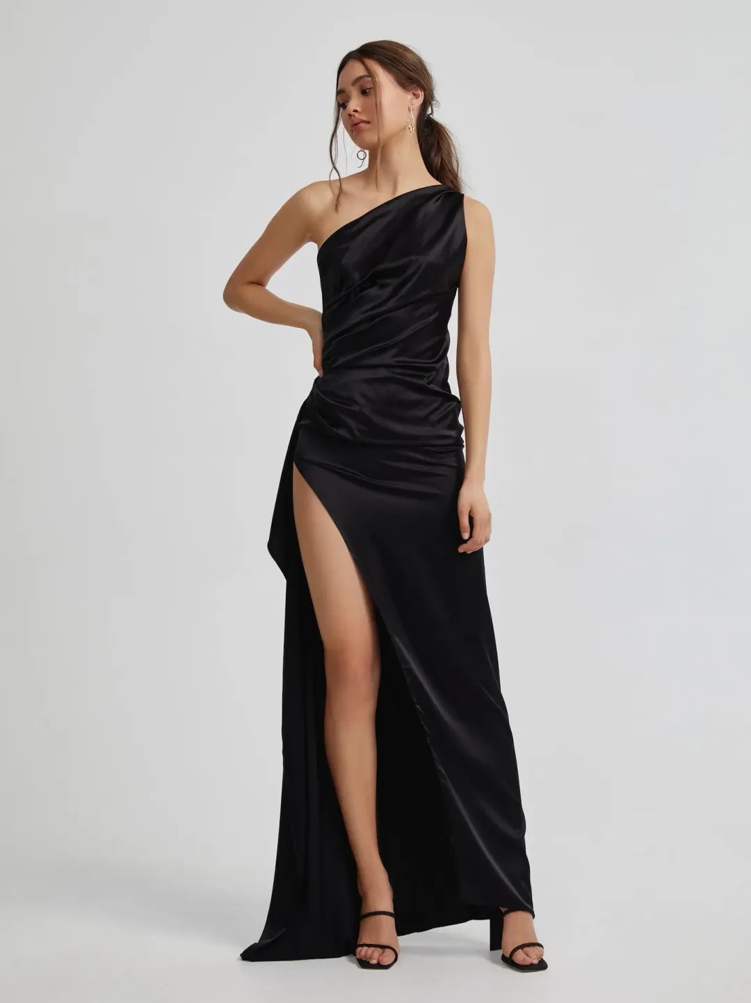 Lexi Samira Gown in Black Size 8 for rent on The Volte - main image