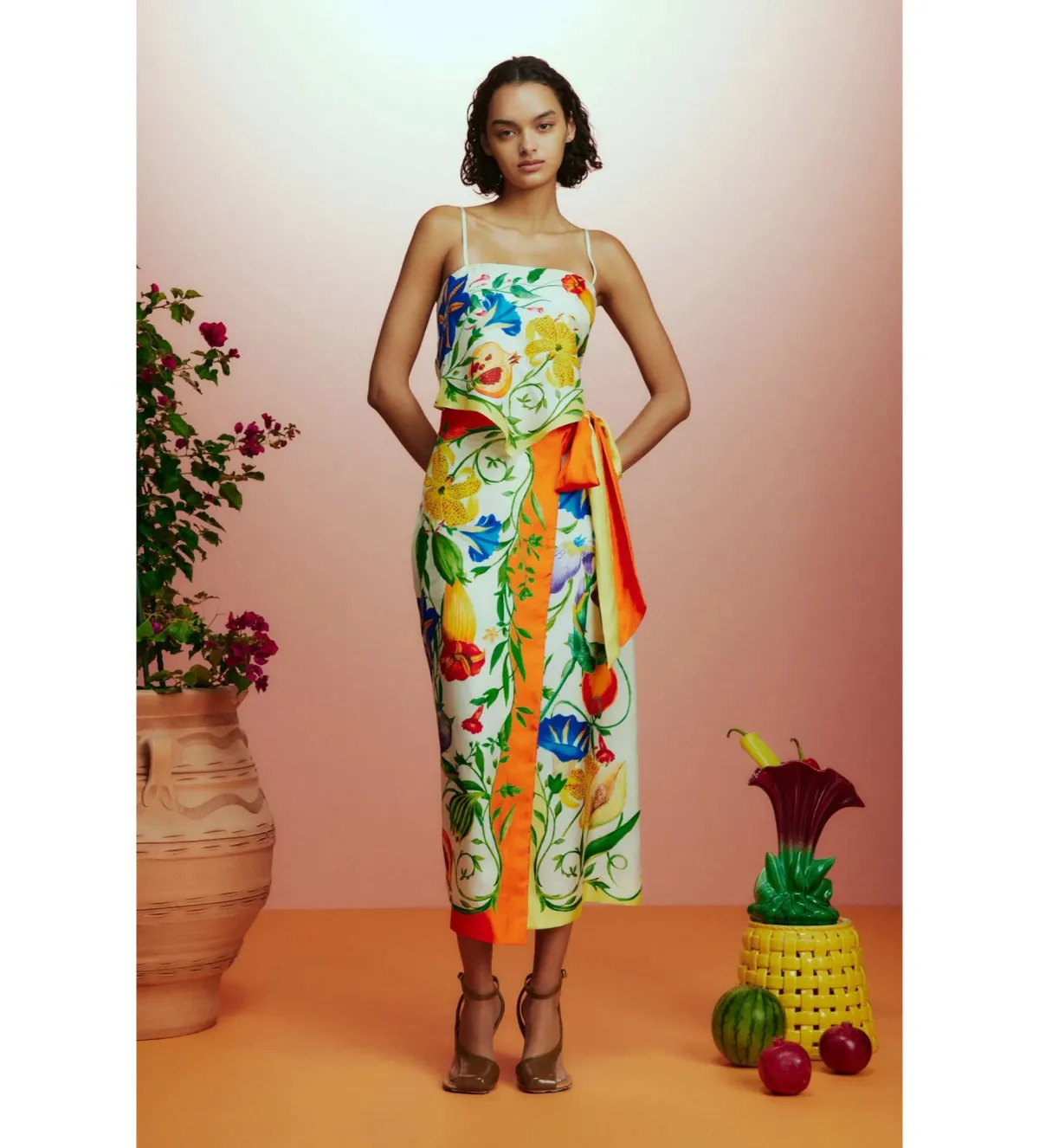 Alemais Flores High Waisted Short and Scarf Top Set Print Size AU 8 - Image 1