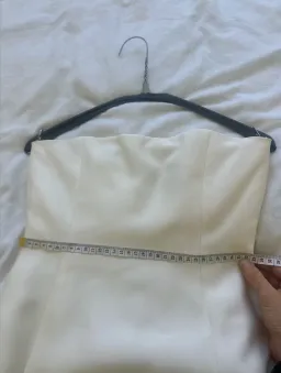 Beare Park Cordelia Midi Dress in Ivory Size 8 for rent on The Volte - image 5