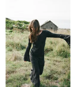 Realisation Gia Dress in Midnight Rose Size AU 10 for rent on The Volte - image 5