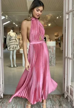 Lidee Renaissance Gown in Dusty Rose Size 6 for rent on The Volte - image 5