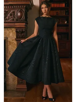 House of CB Debutante Moire Satin Backless Midi Dress Black Size S / AU 8 for rent on The Volte - image 4