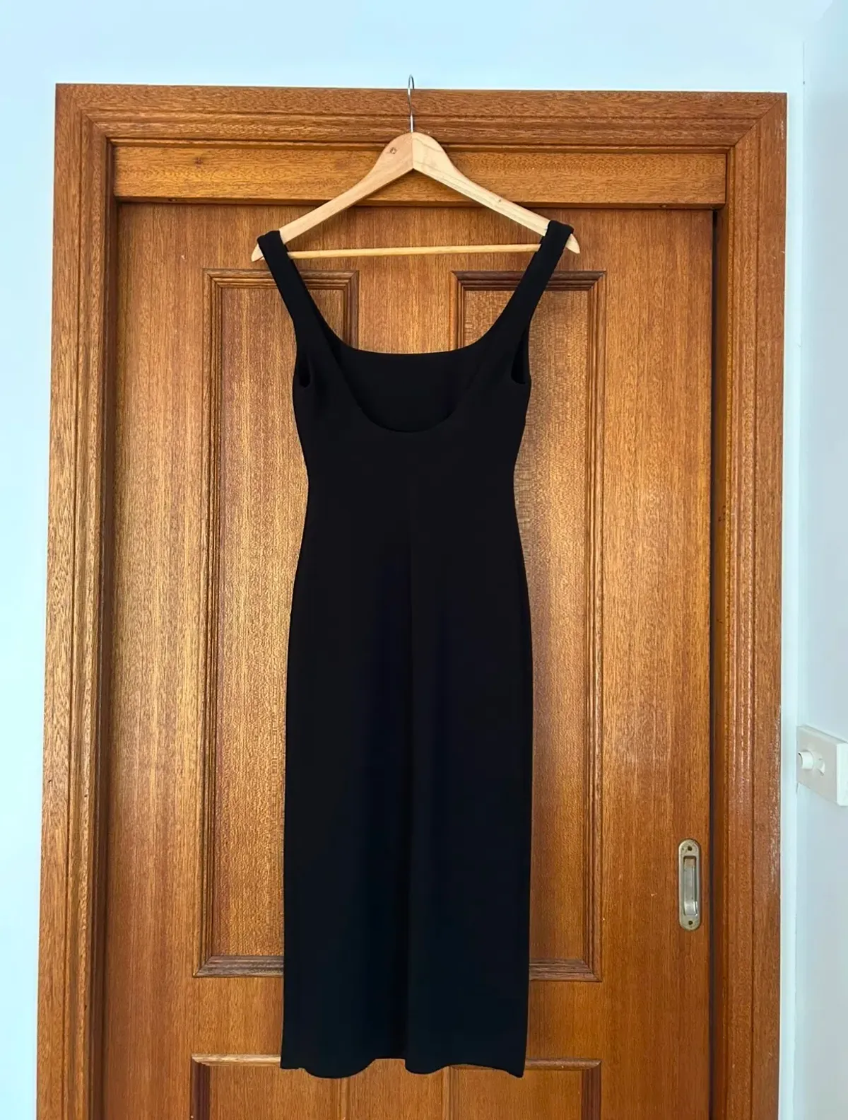 Bec & Bridge Elle Midi Dress Black Size AU 8 - Image 1