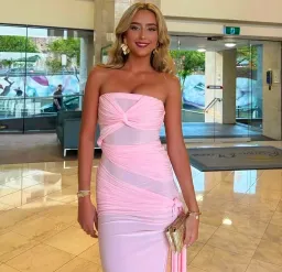 Natalie Rolt Miranda Gown in Blossom Pink Size AU 8 for rent on The Volte - image 2