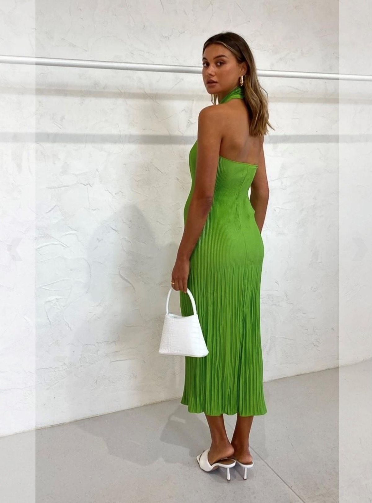 L'IDEE Soiree Halter Gown Green size 8 - Image 2