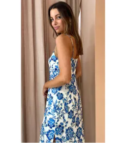 Issy Glimpse Dress in Bluebells Size AU 10 for rent on The Volte - image 2